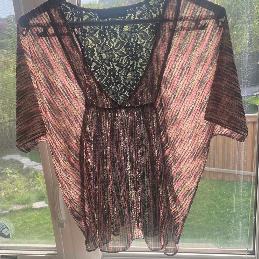 Elegant Lace Striped Sweater - Black and Pink
